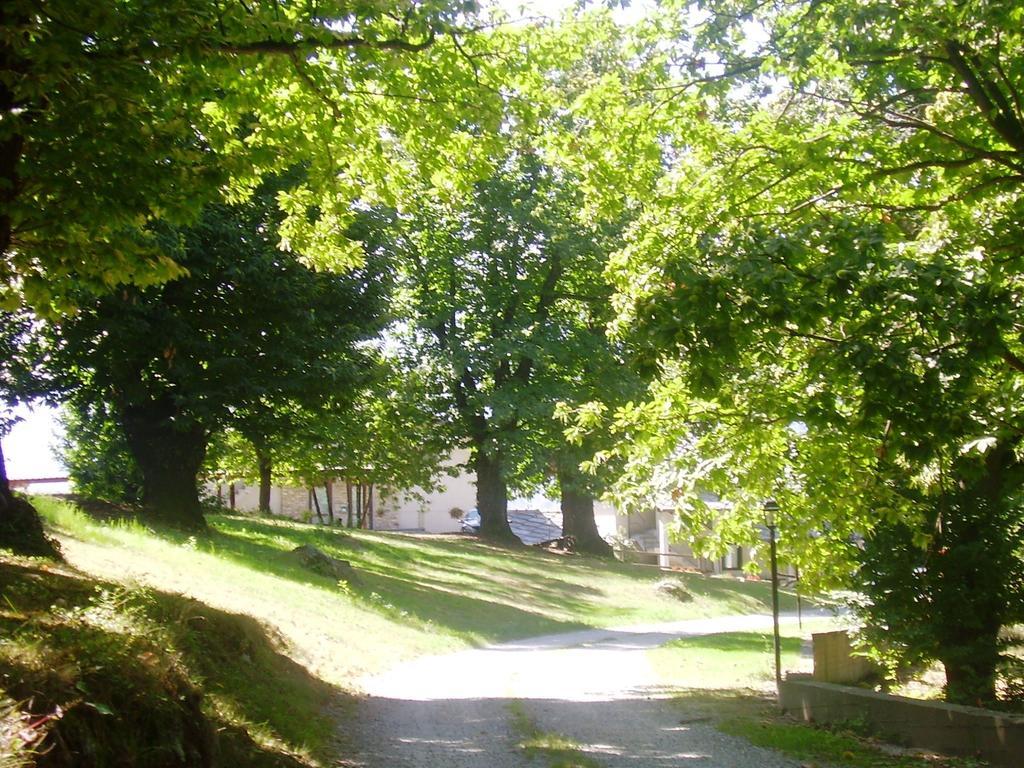 Agriturismo L'Ciabot Paesana Buitenkant foto